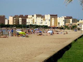 Poste De Secours - Plage Du Grazel