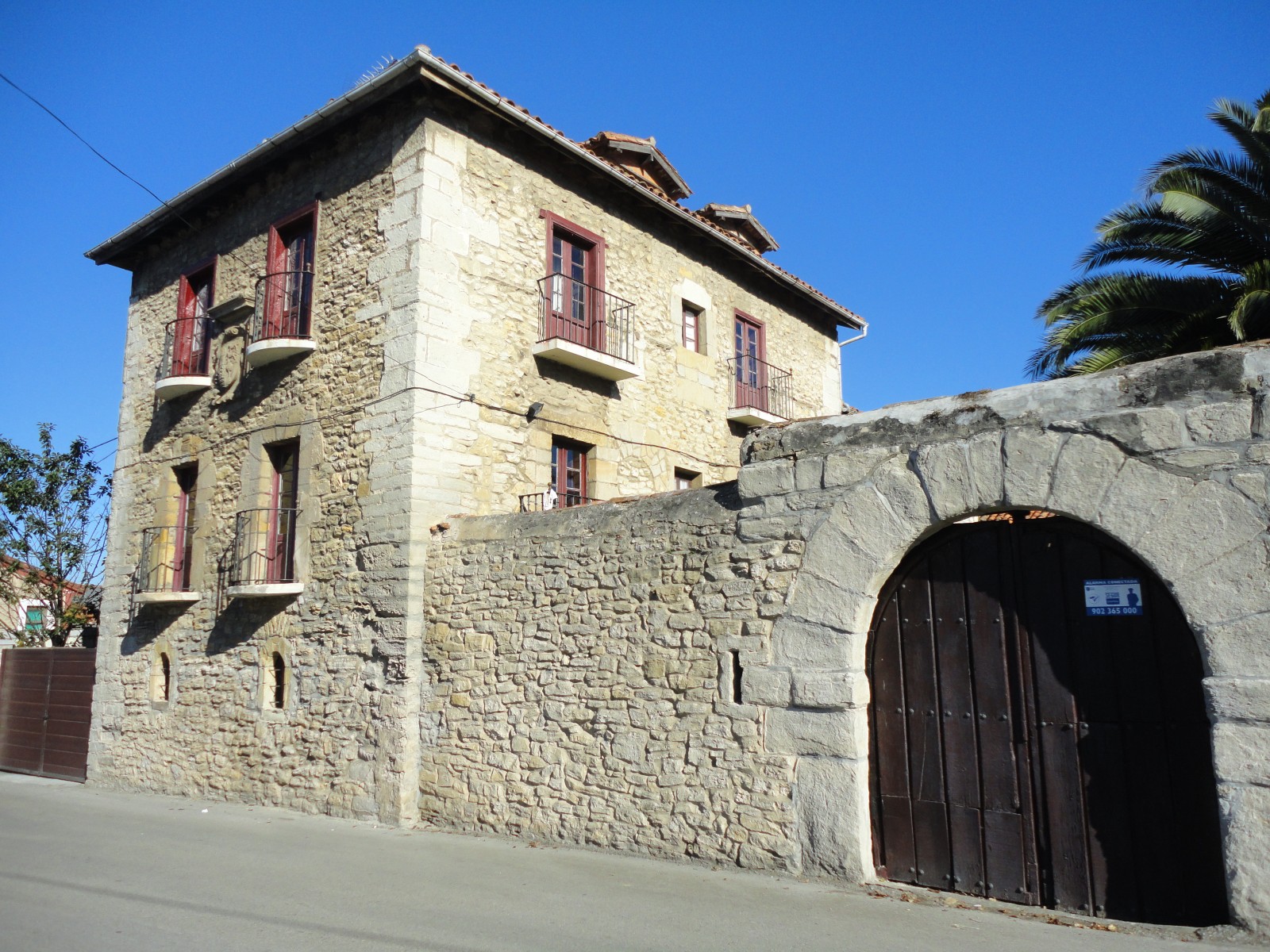 Casa de los González-Barreda (Cortiguera)