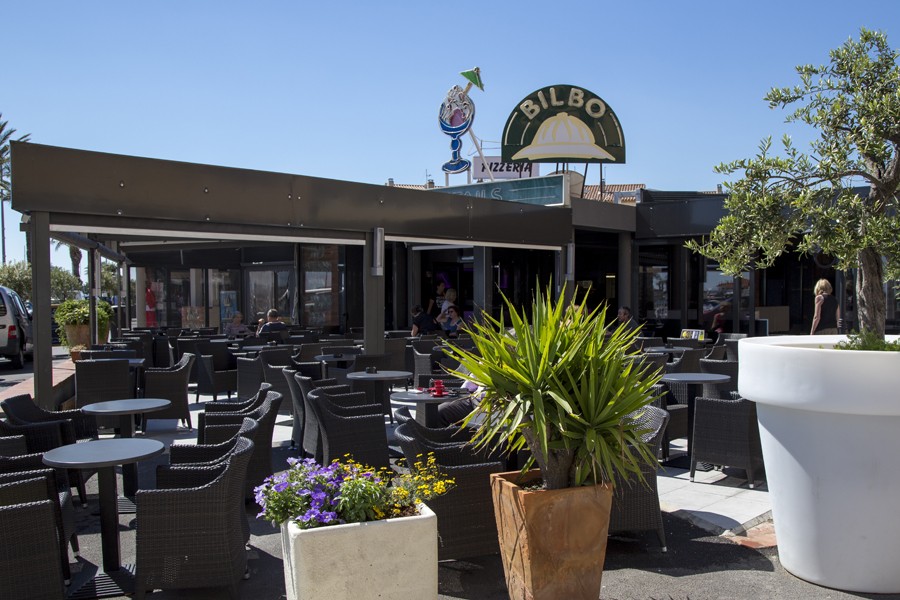 Le Bilbo (Bars Glaciers Salons de thé)