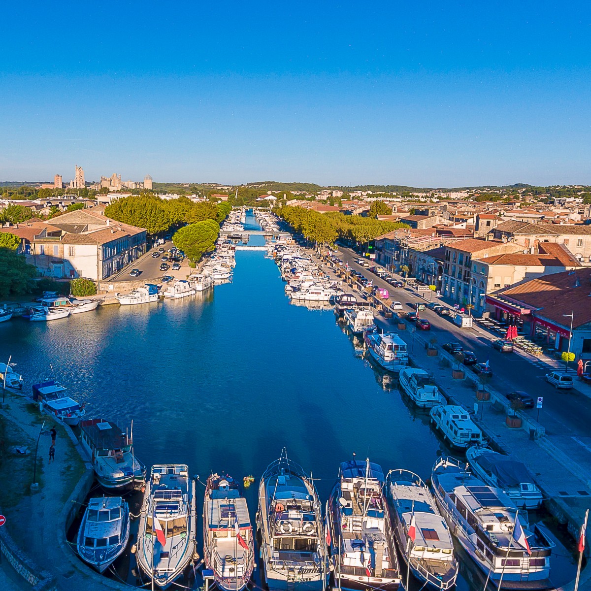 port de beaucaire