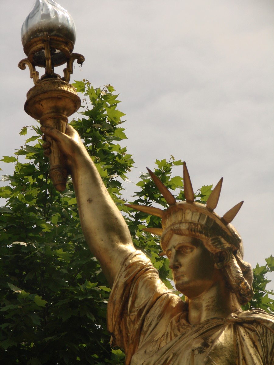 La Statue de la Liberté (Saint-Cyr-sur-mer)