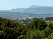 Vue sur Le Castellet et le massif de La Sainte-Baume
