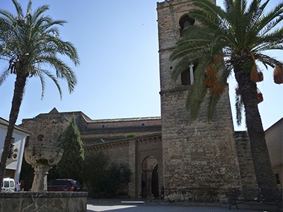 Iglesia de Santa María de la Granada