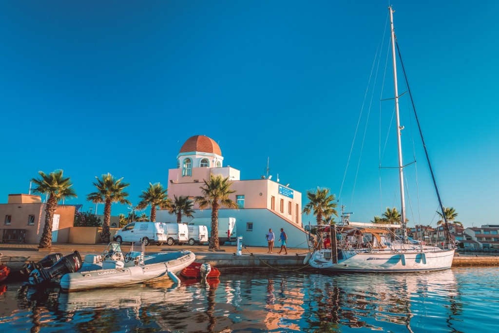 Capitainerie et port patrimoine du XX° siècle