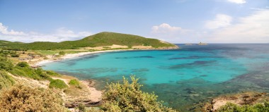 Escale Nautique : Baie de Tamarone (Ph : J. RATTAT)