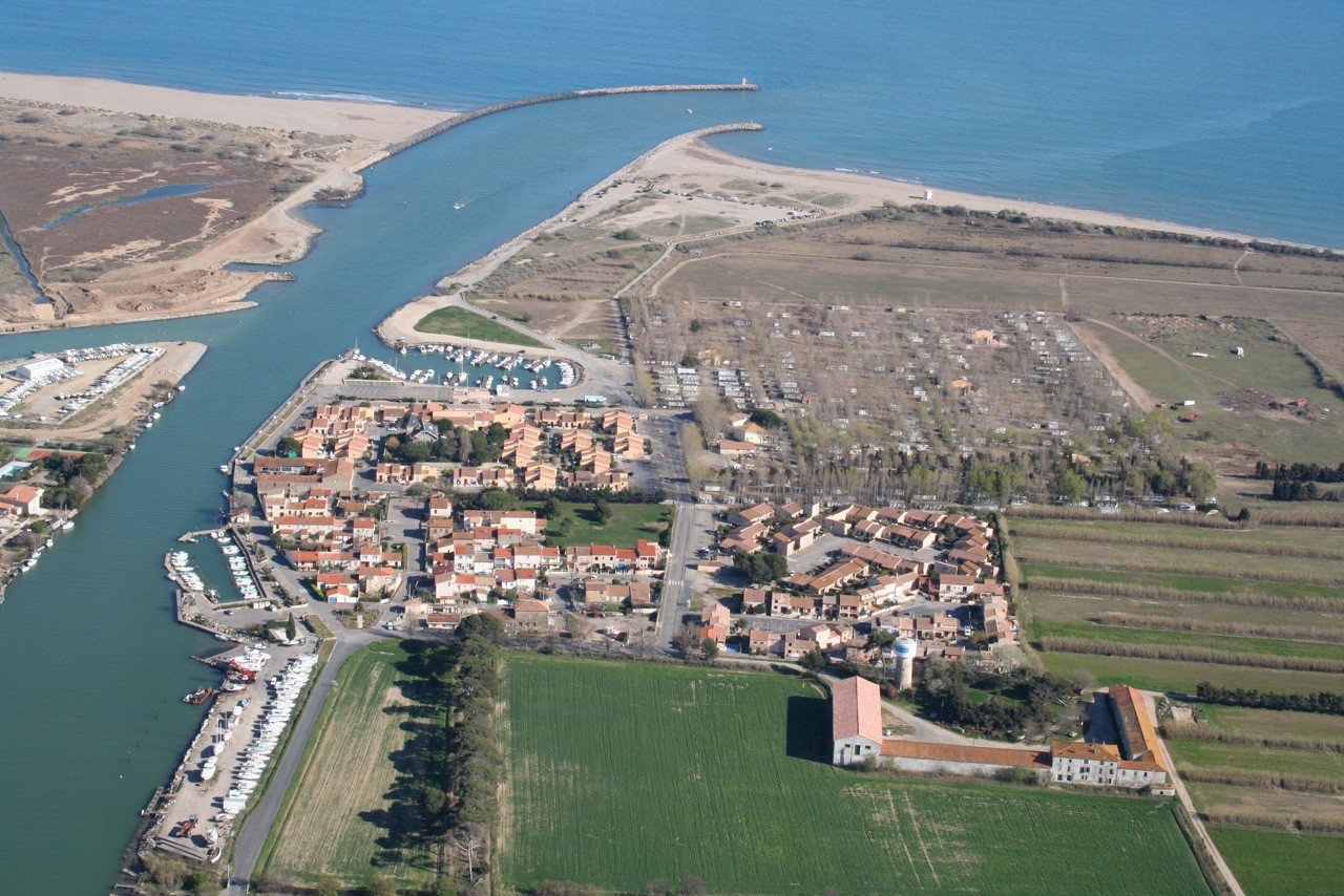 Les cabanes de Fleury (Ports)