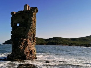 Les Tours Génoises - Cap Corse Capicorsu