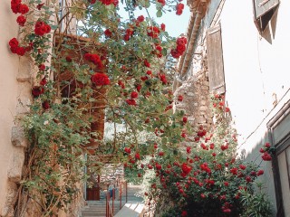 Le vieux village et ses rues