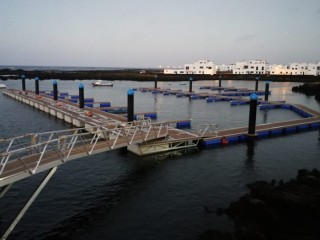 Puerto de Órzola